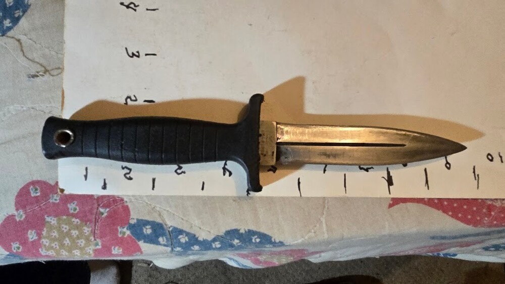 Fixed Blade Dagger Double Edge 7.5 Inch Blade Black Handle Tactical Knife